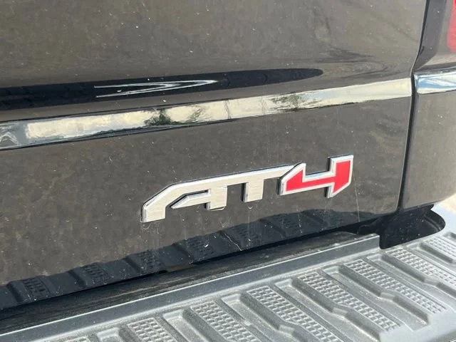 Used 2022 Onyx Black GMC AT4 image 24