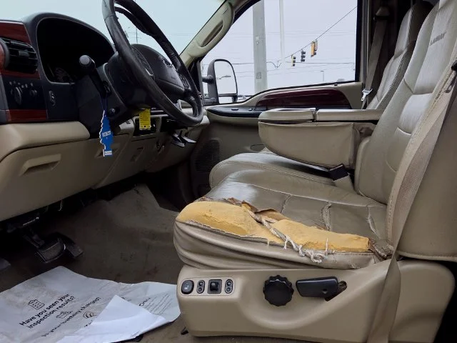 Used 2005  Ford Lariat image 6