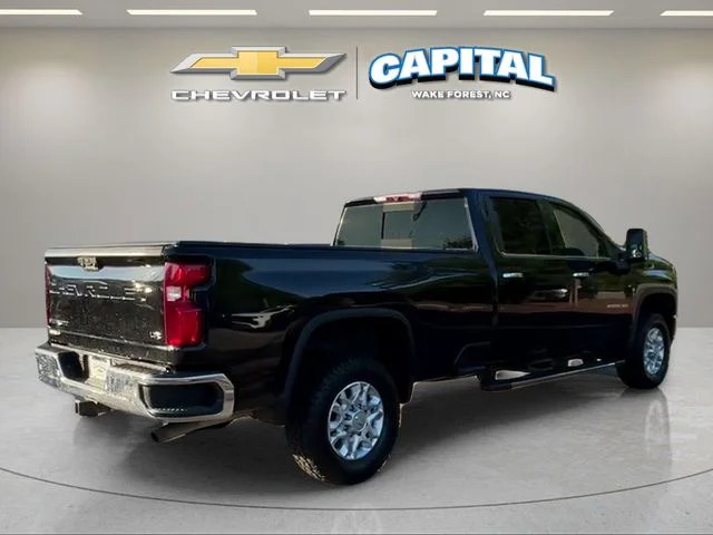 Used 2022 Black Chevrolet LTZ image 6