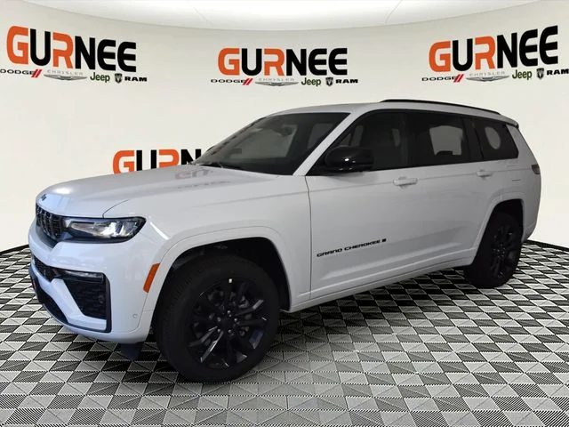 New 2026 Bright White Clear-Coat Exterior Paint Jeep Limited Reserve image 3