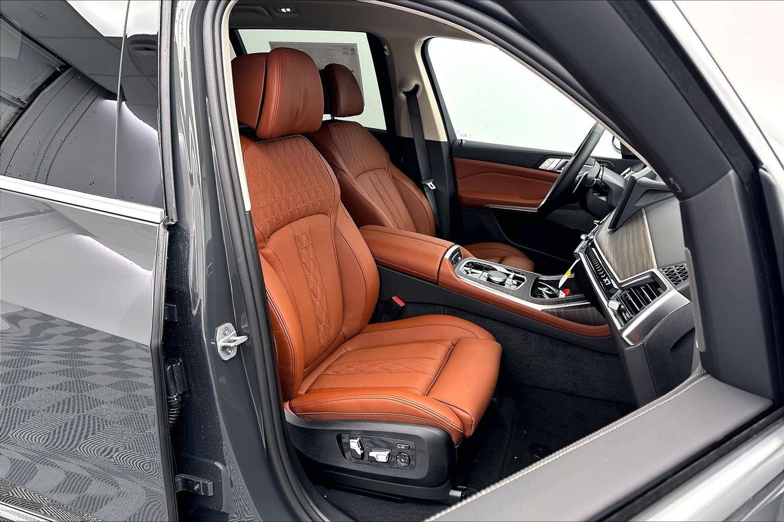 New 2027 Dravit Grey Metallic BMW xDrive40i image 35