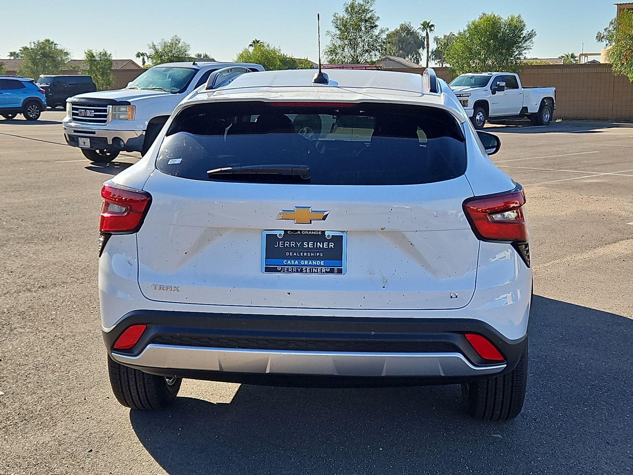 New 2026 Summit White Chevrolet LT image 9