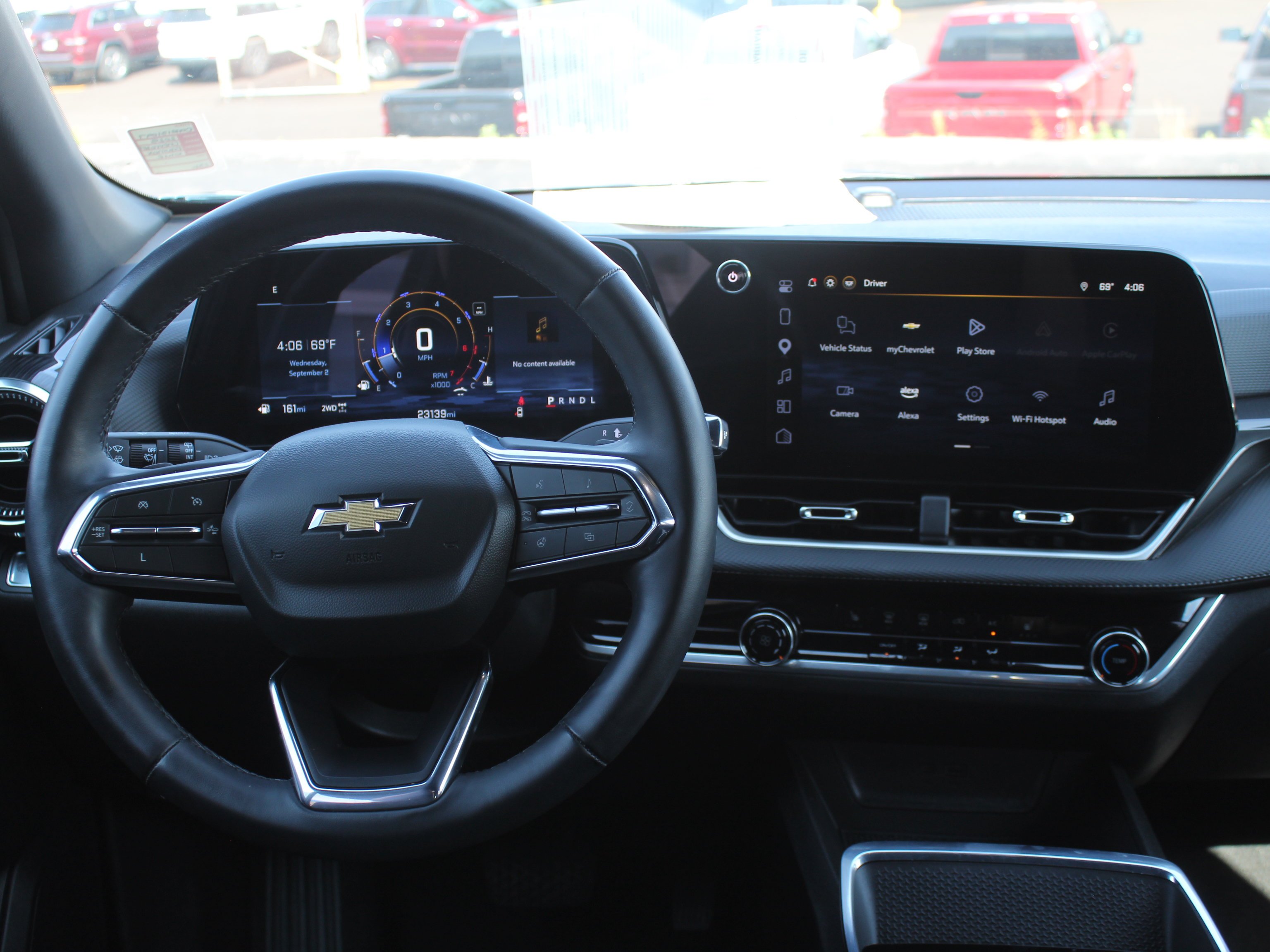 2025 Chevrolet Equinox LT - Photo 15