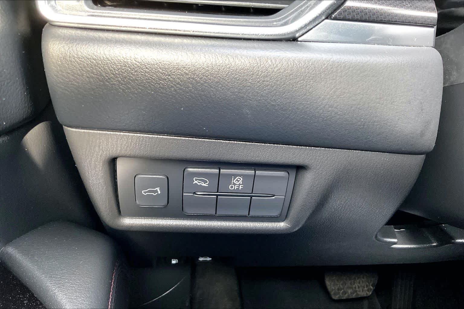 Used 2024 Polymetal Gray Metallic Mazda 2.5 S Carbon Edition image 36