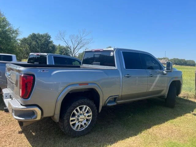 Used 2024 Silver GMC SLE image 9