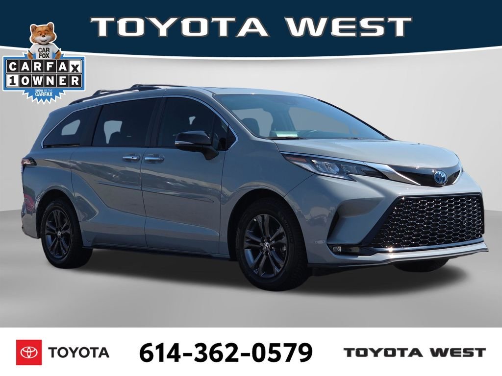 Used 2024  Toyota XSE image 3