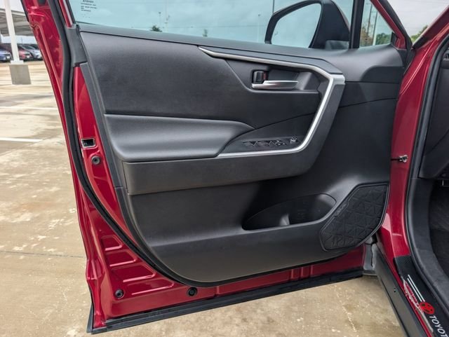 Used 2023 Red Toyota XLE image 23