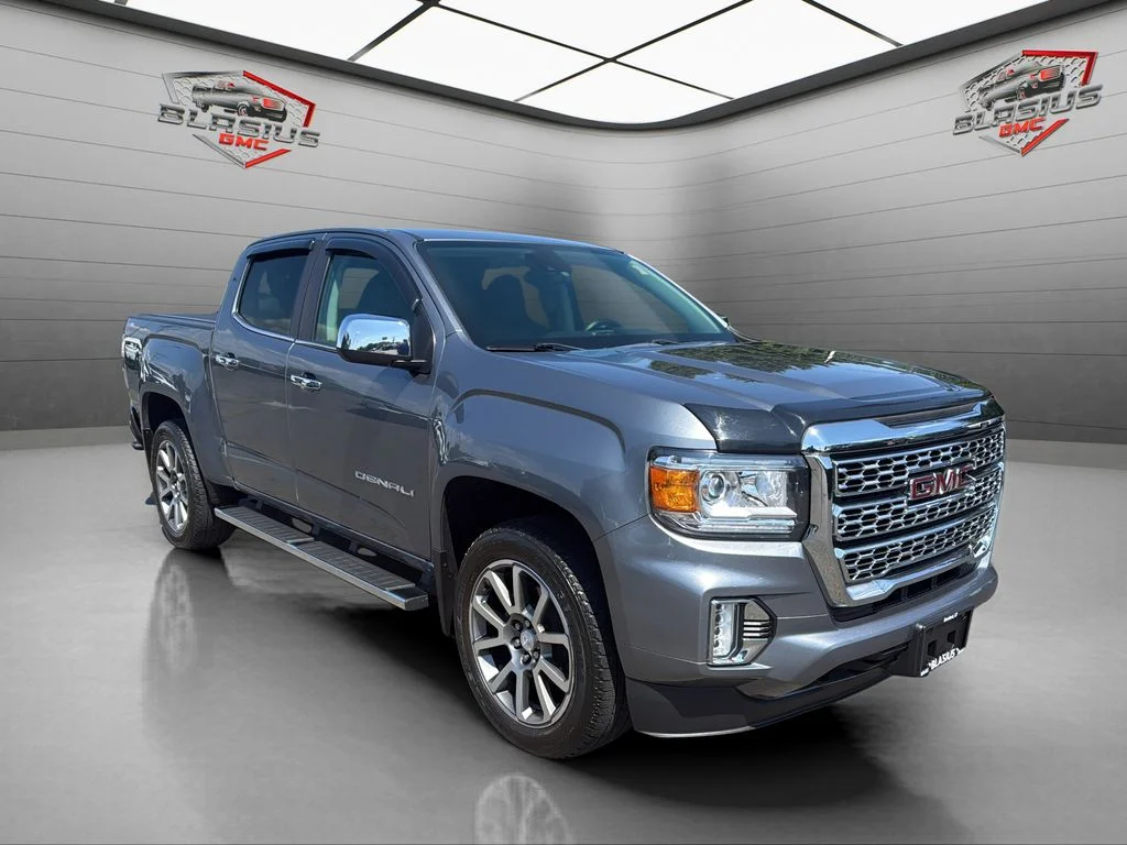 Used 2022 Gray GMC Denali image 7