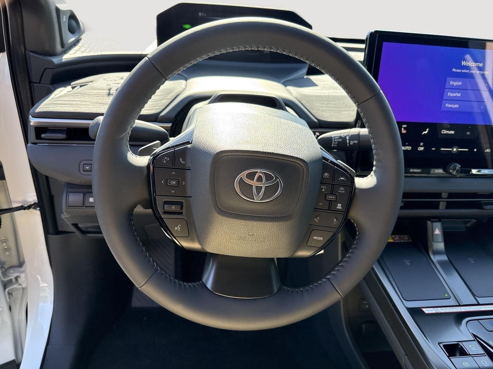 New 2026 Wind Chill Pearl <sup>1</sup> Toyota  XSE image 40