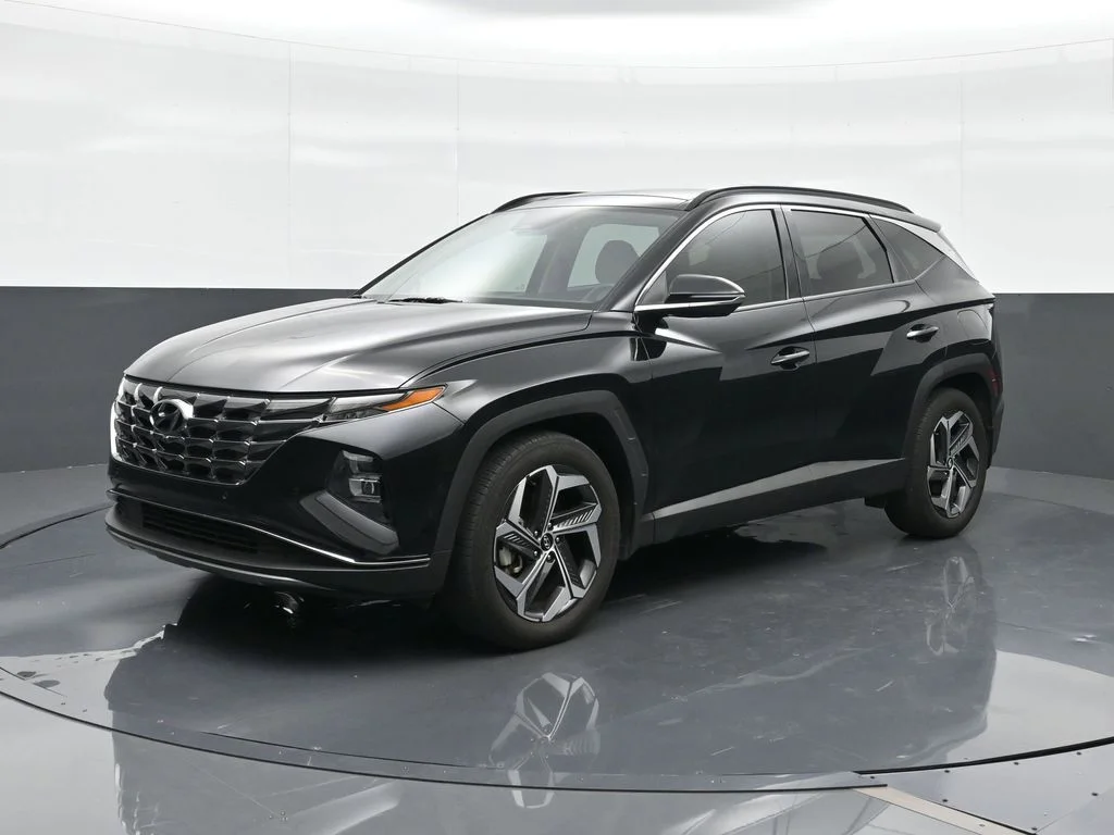 Used 2024 Black Hyundai Limited image 1