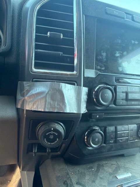 Used 2016 Red Ford XLT image 25