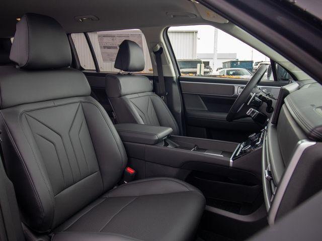 New 2026 Gray Hyundai SEL image 19
