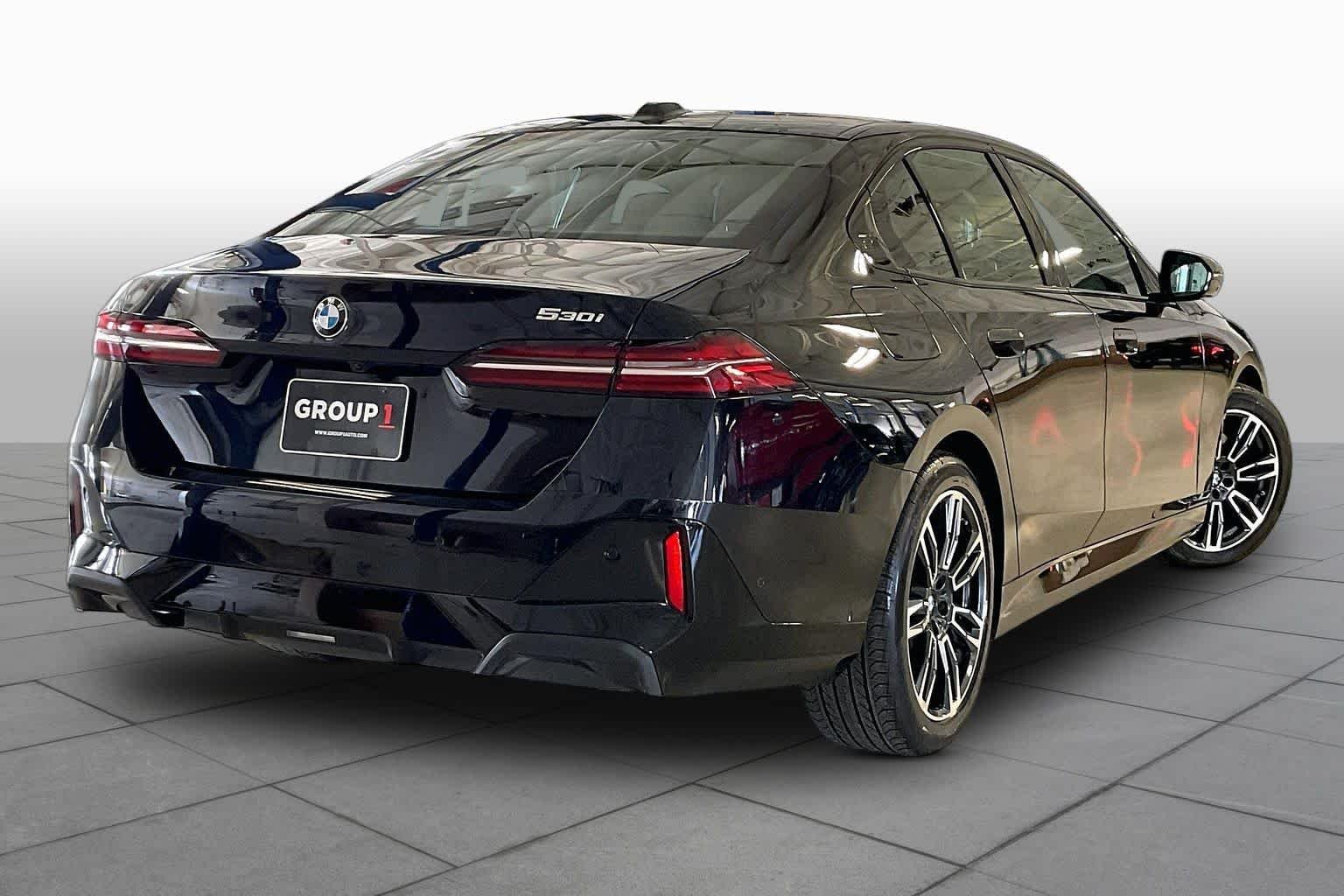 Used 2026 BLACK BMW 530i image 12