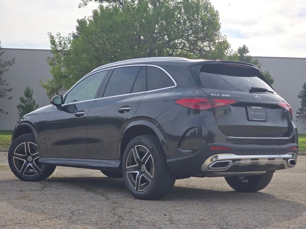 New 2027 Graphite Grey Metallic Mercedes-Benz GLC 300 image 15