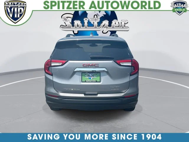 Used 2023 Silver GMC SLE image 8