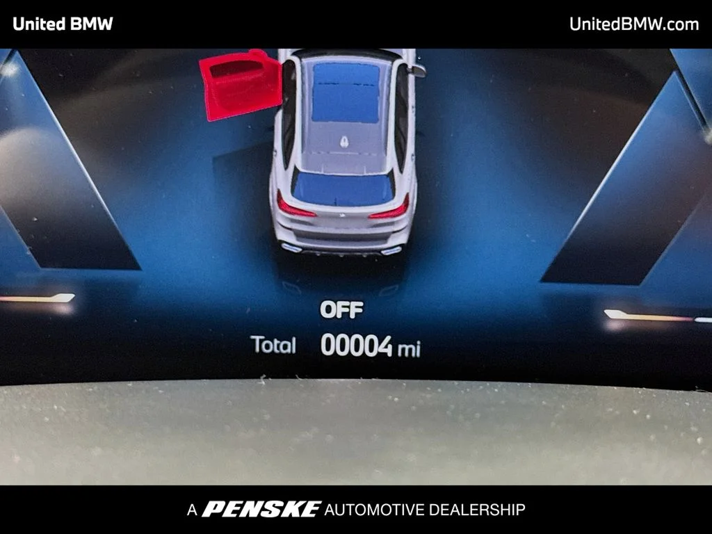 Used 2026 Skyscraper Grey Metallic BMW xDrive40i image 7