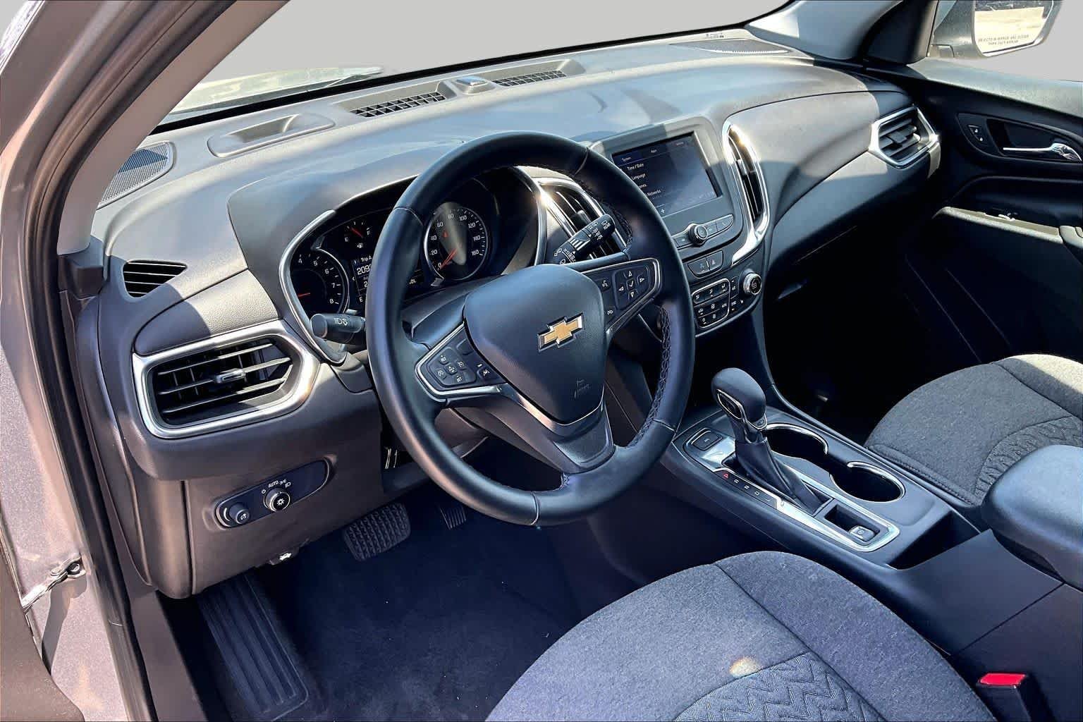 Used 2024 Sterling Gray Metallic Chevrolet LT image 18