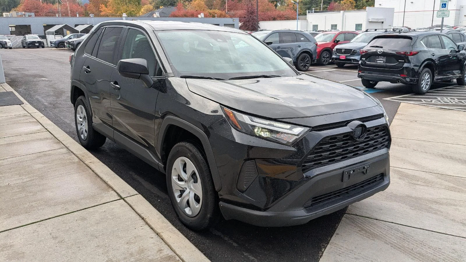 Used 2025  Toyota LE image 7