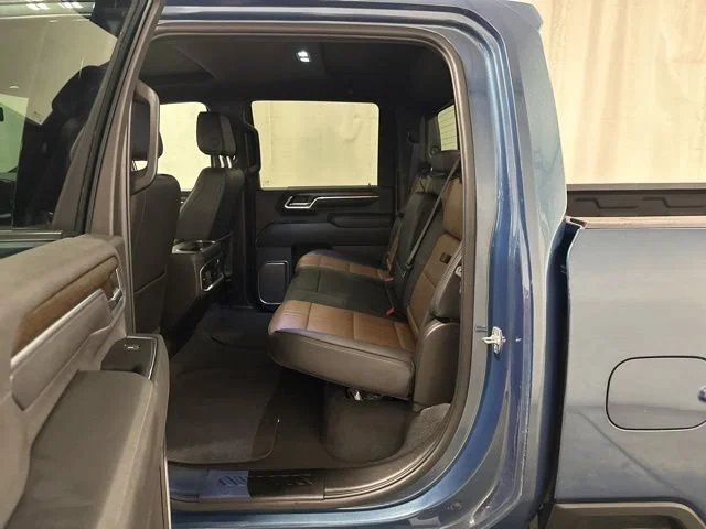 Used 2025 Lakeshore Blue Metallic Chevrolet High Country image 16