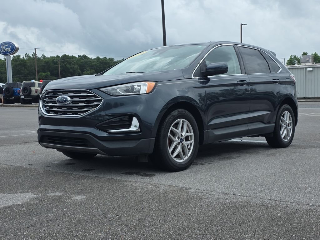 Used 2022 Blue Ford SEL image 2