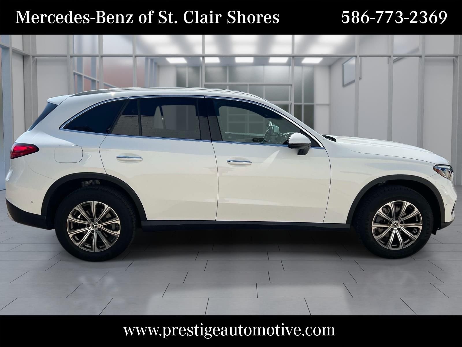 Certified Used 2025 White Mercedes-Benz GLC 300 image 7