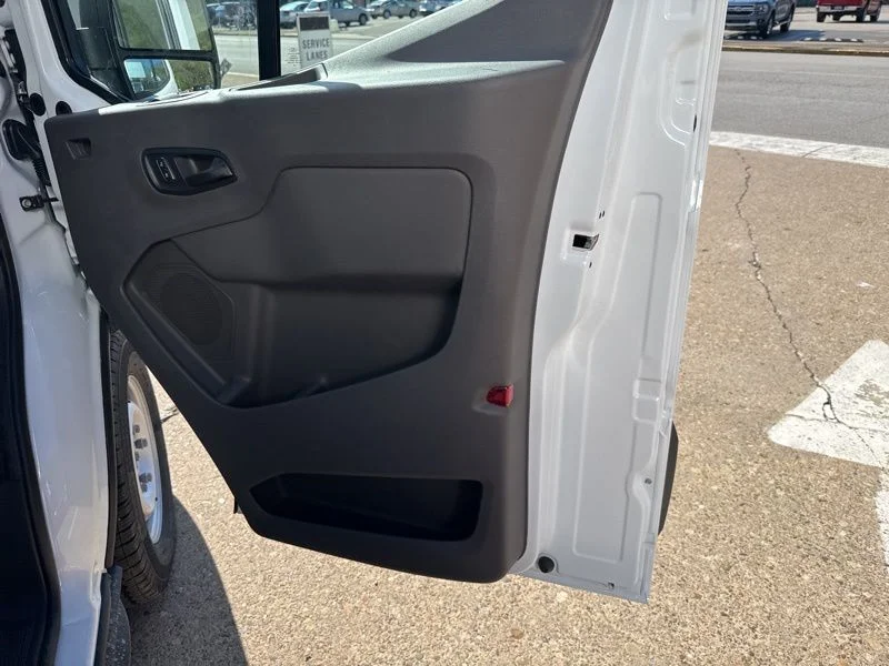 New 2026 Oxford White Ford Cargo Van image 15