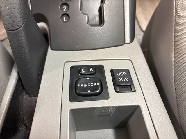 2012 Toyota RAV4 Base - Photo 25