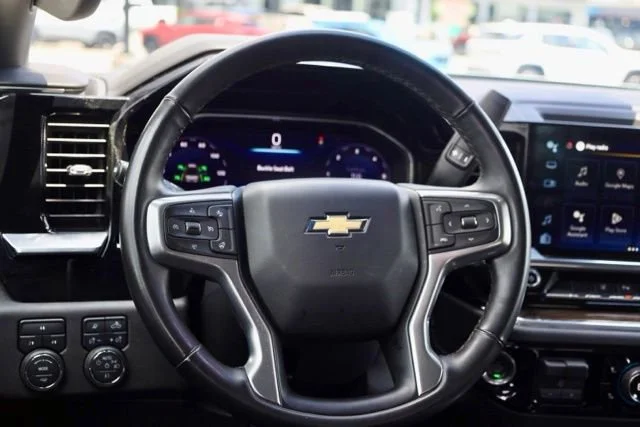 Used 2024 Sterling Gray Metallic Chevrolet LT image 31