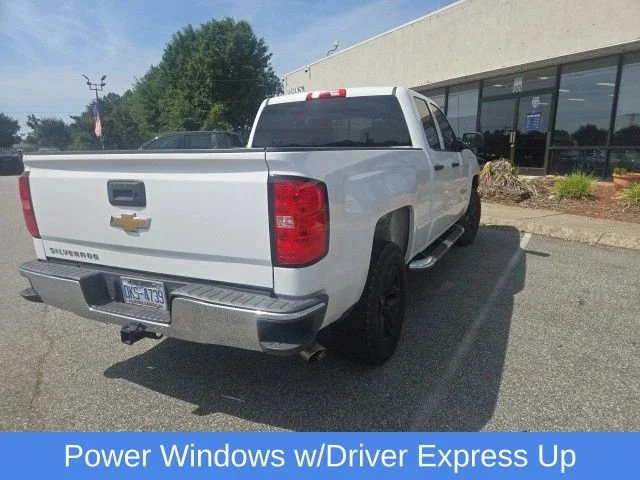 Used 2015 SUMMIT WHITE Chevrolet LS image 11