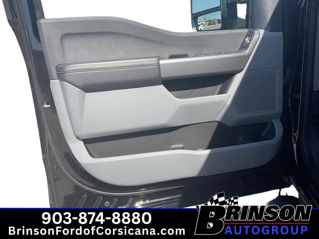 New 2026 Agate Black Metallic Ford XL image 8