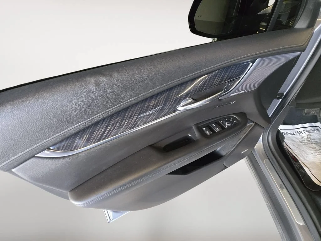 Used 2021 SATIN STEEL METALLIC Cadillac Premium Luxury image 10
