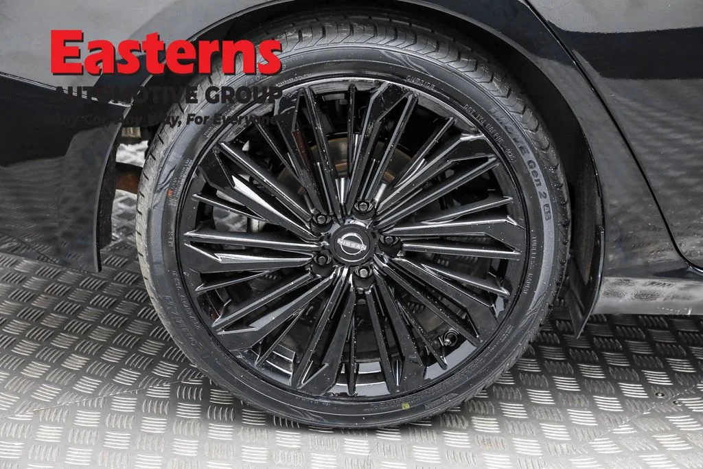 Used 2023 Black Nissan 2.5 SL image 29