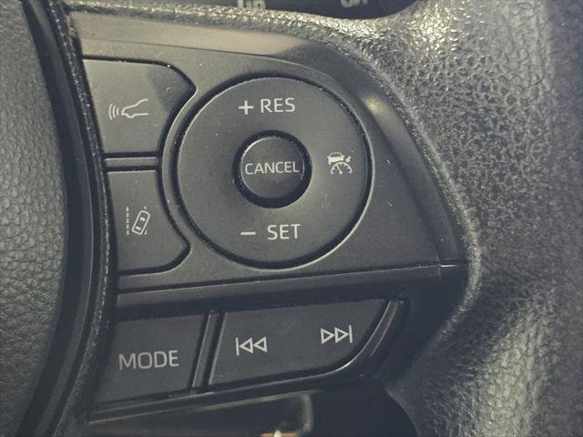 Certified Used 2020 MAGNETIC GRAY MET. Toyota  image 29
