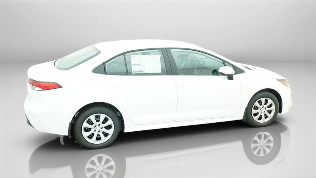 New 2027 Ice Cap Toyota LE image 8