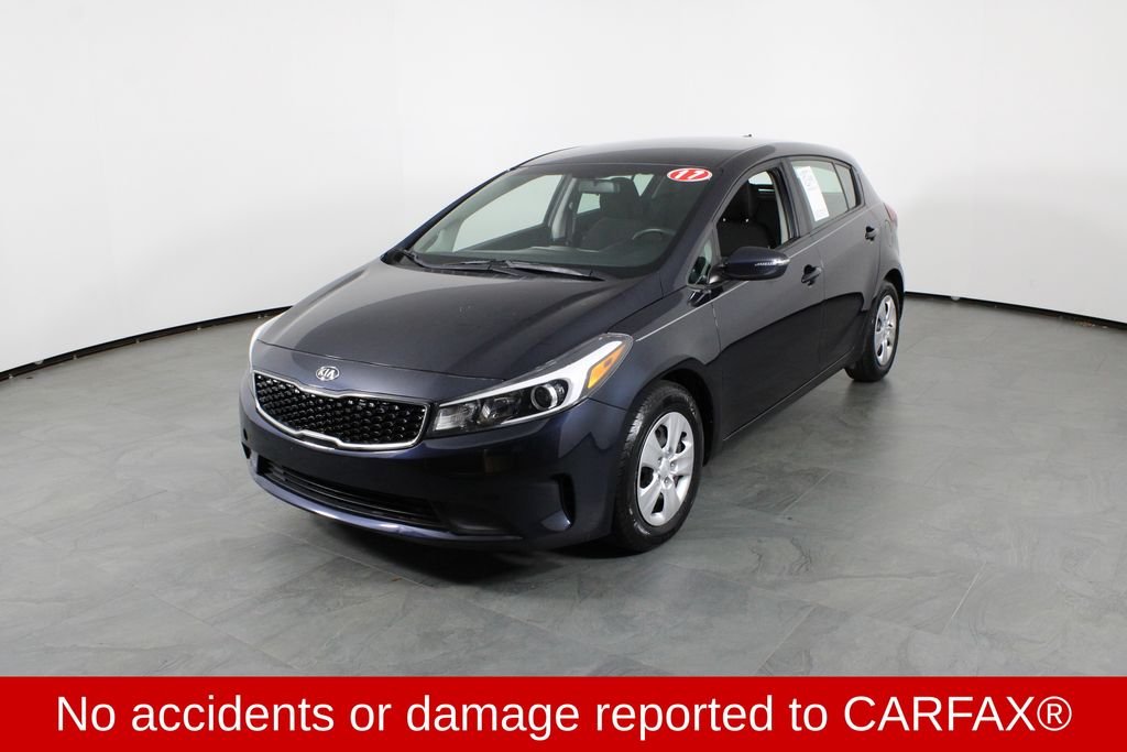 2017 Kia Forte5 LX