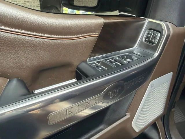Used 2023 Star White Metallic Tri-Coat Ford King Ranch image 23