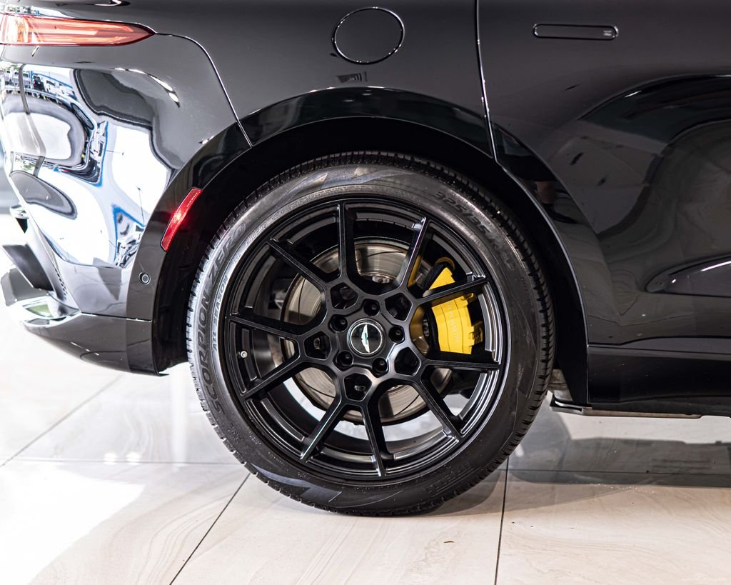 Used 2021 Black Aston Martin Base image 11