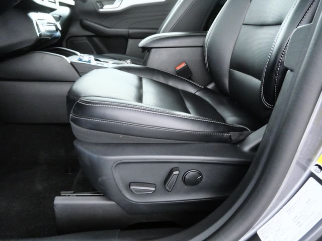 Certified Used 2025 Gray Ford Platinum image 17