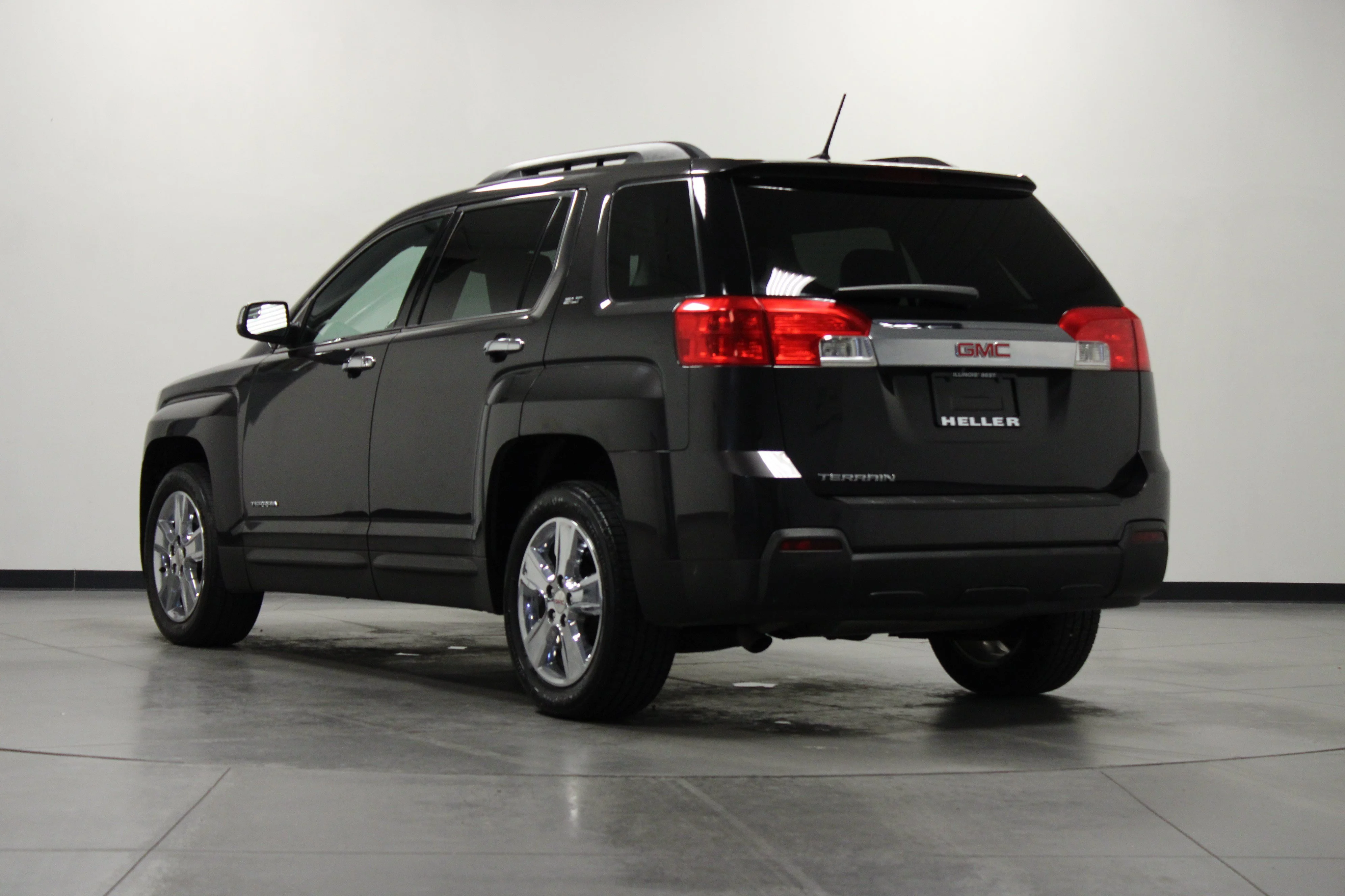 2027 Chevrolet Equinox LT - Photo 28