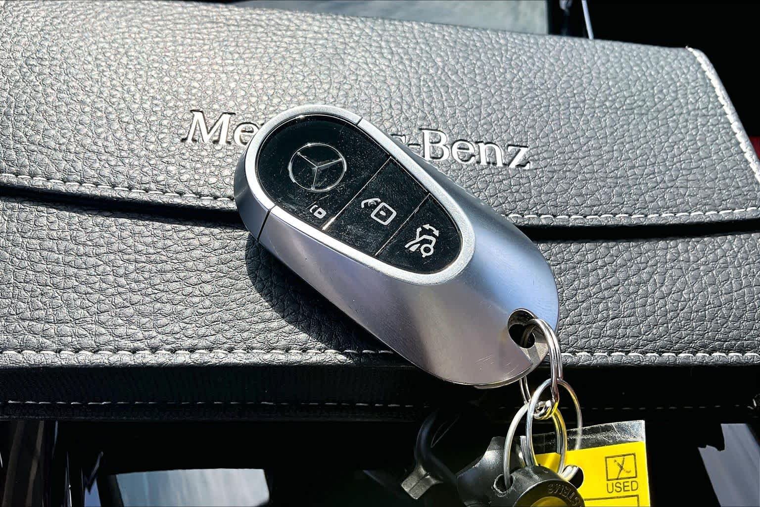 Used 2022 MANUFAKTUR Diamond White Mercedes-Benz S 580 image 15