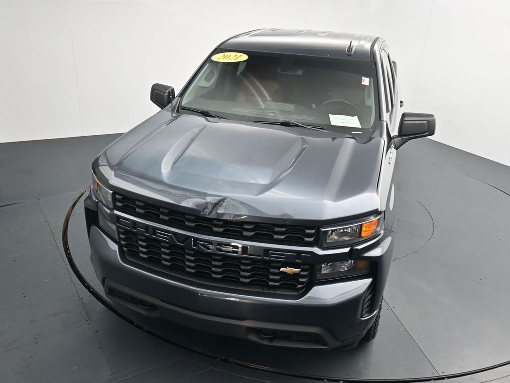 Used 2021 Gray Chevrolet Custom image 23