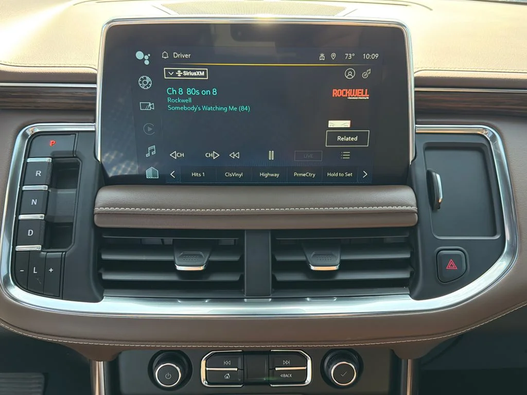 Used 2024 Beige Chevrolet High Country image 30