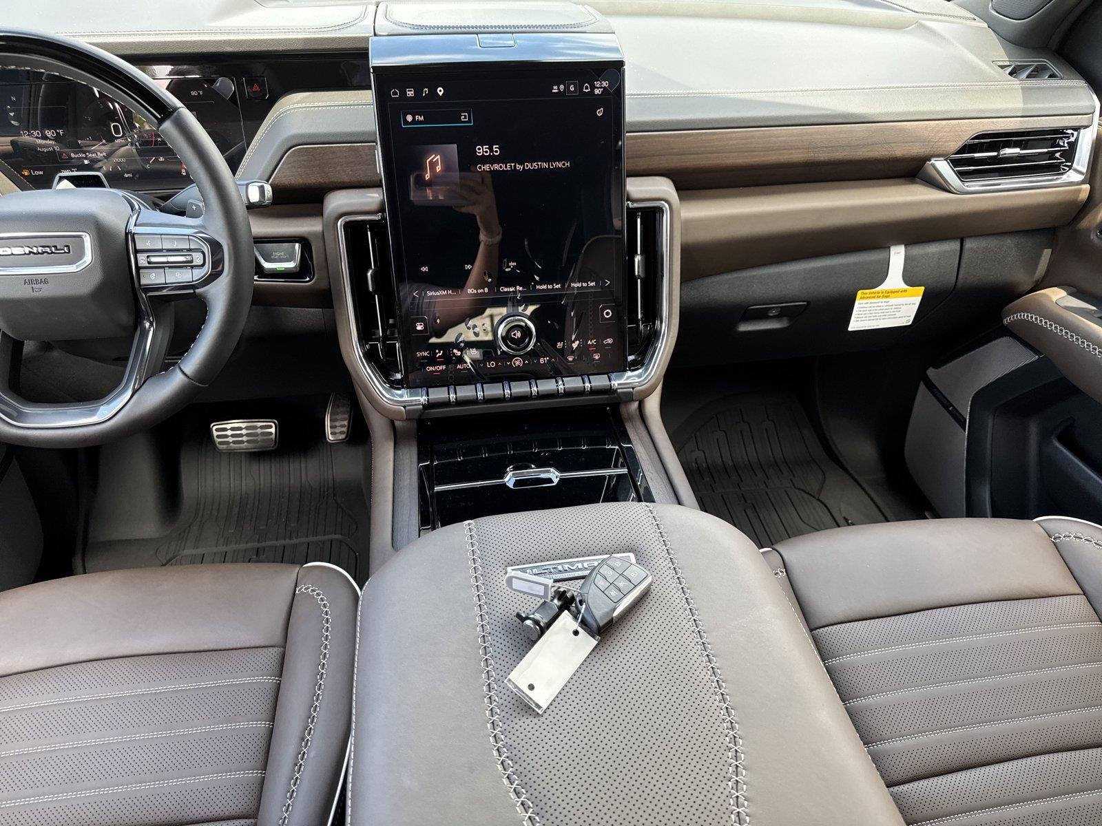 New 2026 Glacier White Tricoat GMC Denali Ultimate image 20