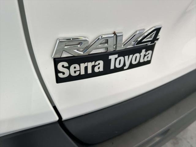 Certified Used 2025 ICE CAP Toyota  image 9