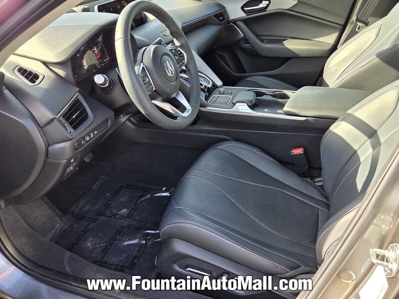 Used 2024 Liquid Carbon Metallic Acura FWD W/TECHNOLOGY PACKAGE image 8