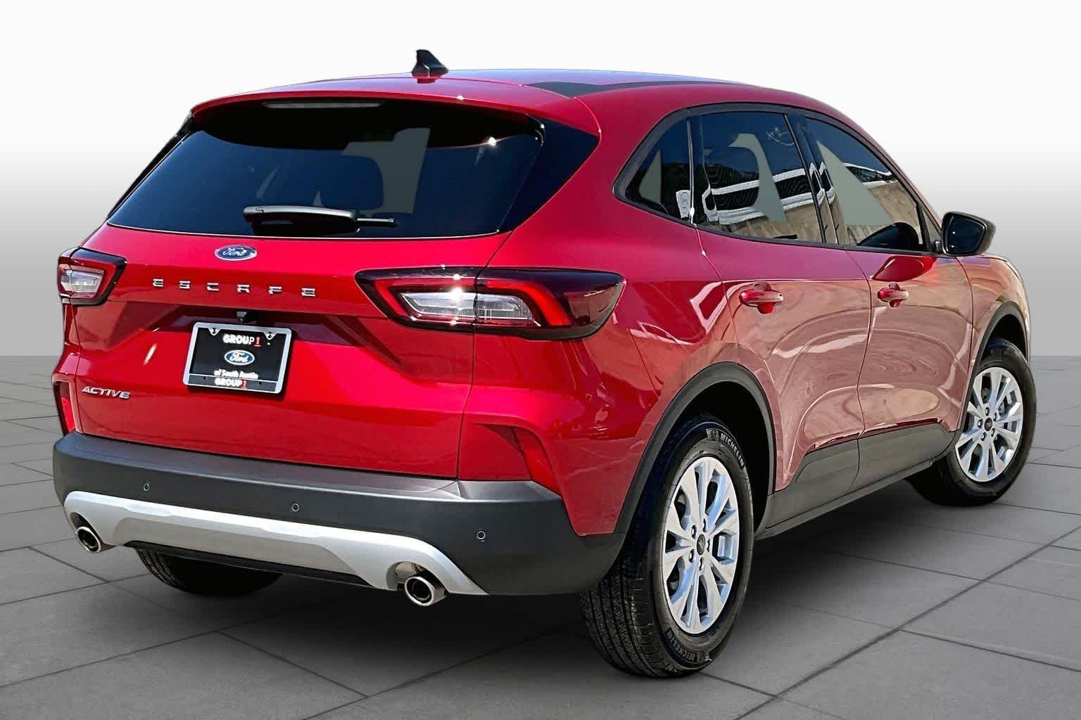 Certified Used 2026 Rapid Red Metallic Tinted Clearcoat Ford Active image 13