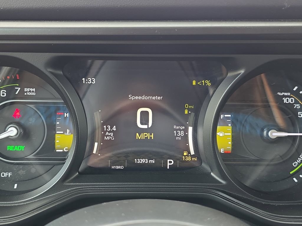 Used 2025 White/off-white Jeep Rubicon 4xe image 21