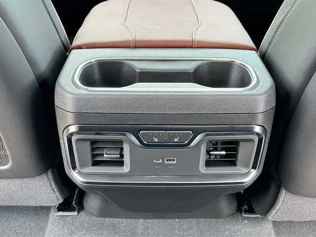 2026 GMC Sierra 1500 Denali Ultimate - Photo 18
