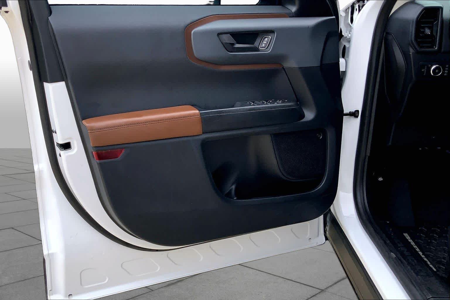 Used 2022 Oxford White Ford Outer Banks image 24