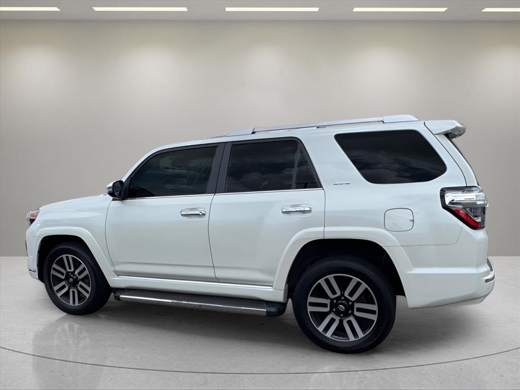 Used 2022 Blizzard Pearl Toyota Limited image 13